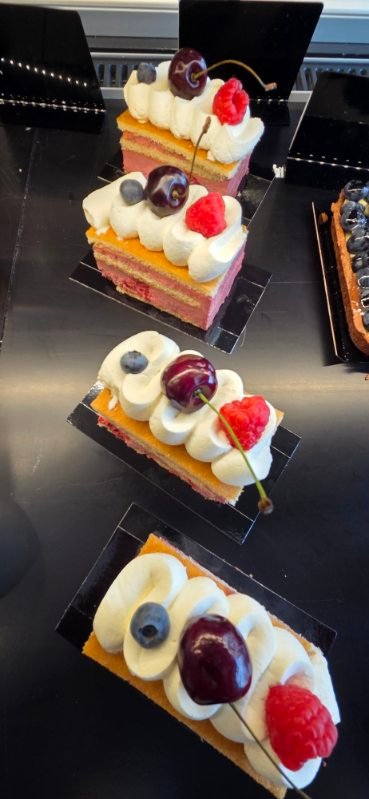 Pâtisserie artisanale d’Aux Gourmandises de Bévinda
